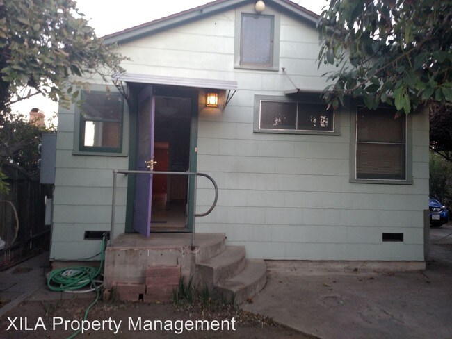 Building Photo - 3732 Bancroft St