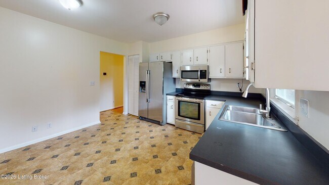 Building Photo - 707 Dorsey Way