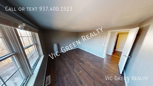 Foto del edificio - 8399 Abbeywood Ct