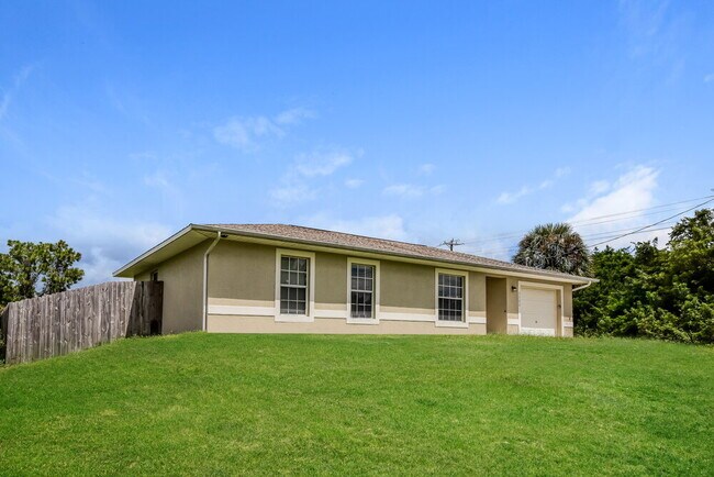 Foto del edificio - 3102 39th St SW