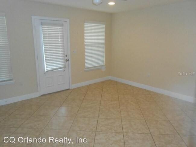 Foto del edificio - 3 br, 3.5 bath House - 2052 Prospect Ave