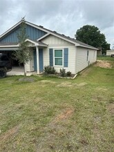 Building Photo - 602 Clear Crk Ct