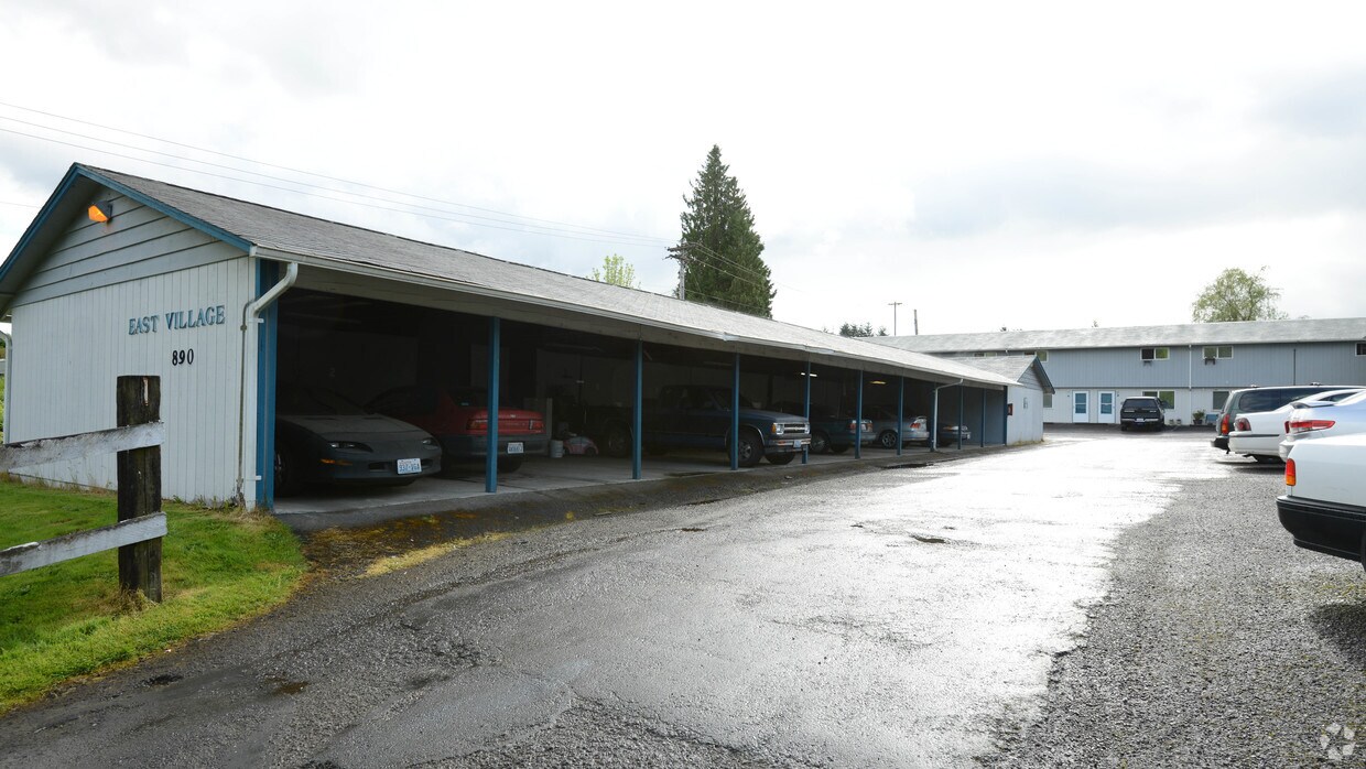 Building Photo - 890 Dougherty Rd