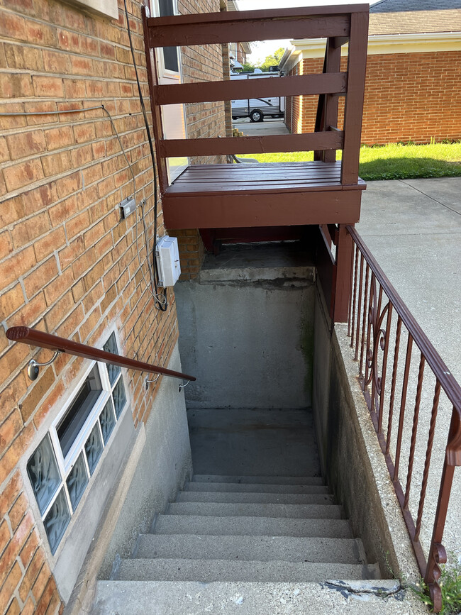 Basement Entrance - 2916 Harlem Ave