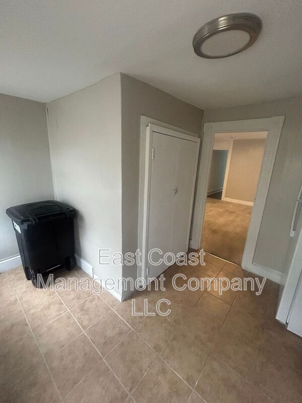Foto del edificio - 2319 Reisterstown Rd