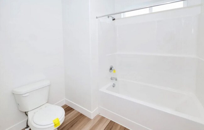 Bathroom #2, Master - 13222 S Dominica Ln