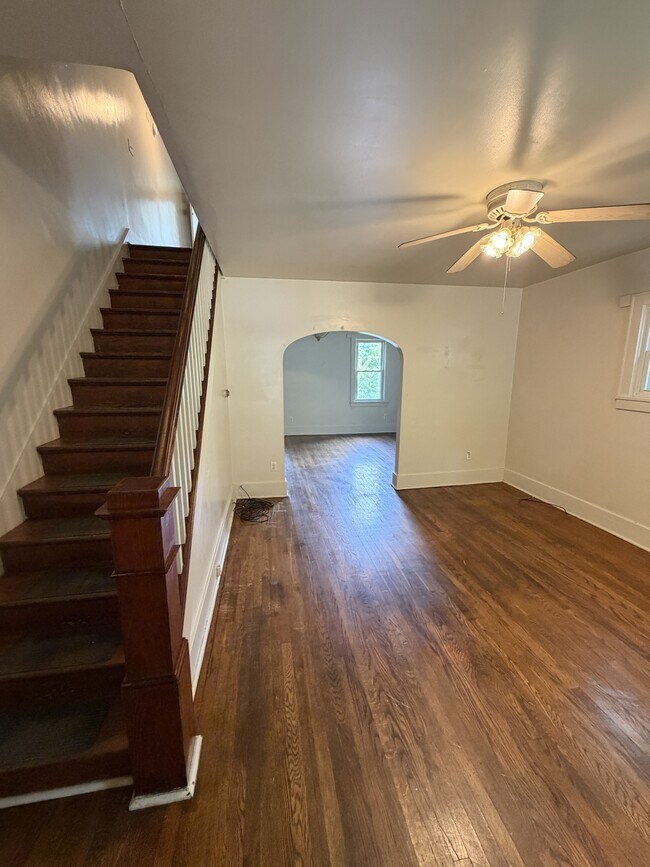 Foto del edificio - 242 N 5th St