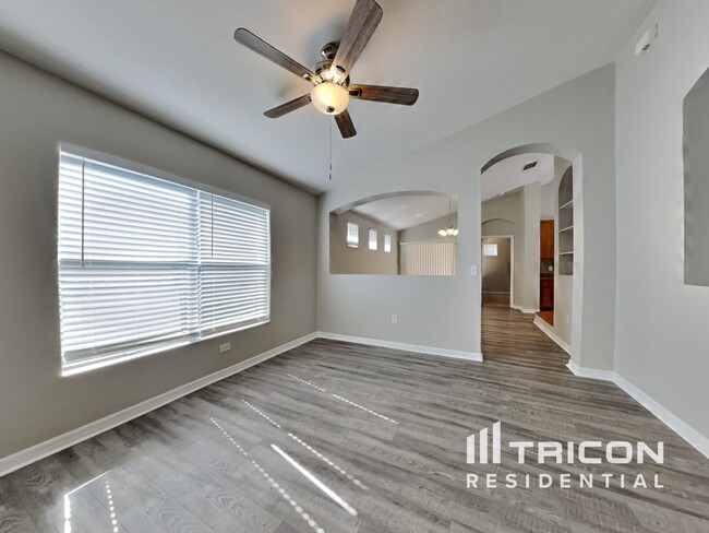 Building Photo - 8306 Night Owl Ct