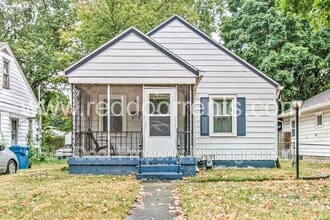 Building Photo - 4925 Crittenden Ave