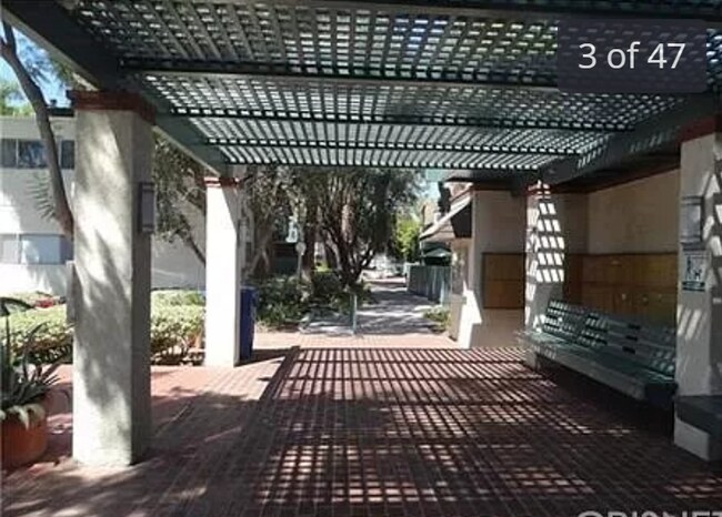 Building Photo - 5700 Etiwanda Ave