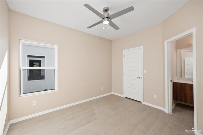 Foto del edificio - 914 N Spruce St