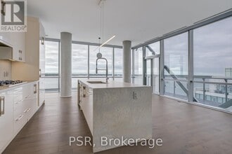 Building Photo - 39-1239 Queens Quay E