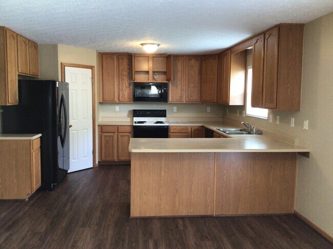Foto del edificio - 55 Saddle Creek Ln