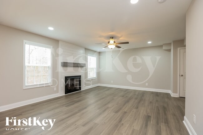 Building Photo - 1094 Winesap Rd