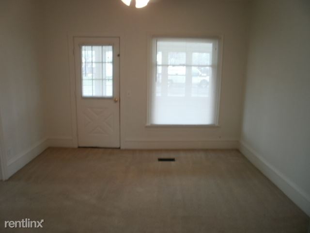 Building Photo - 306 E Dibble St