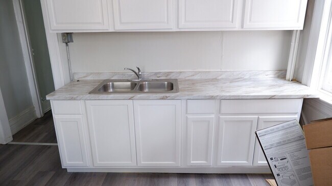 Foto del edificio - 487 W King St