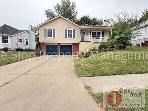 Building Photo - 15601 E 3rd Terrace Ct S