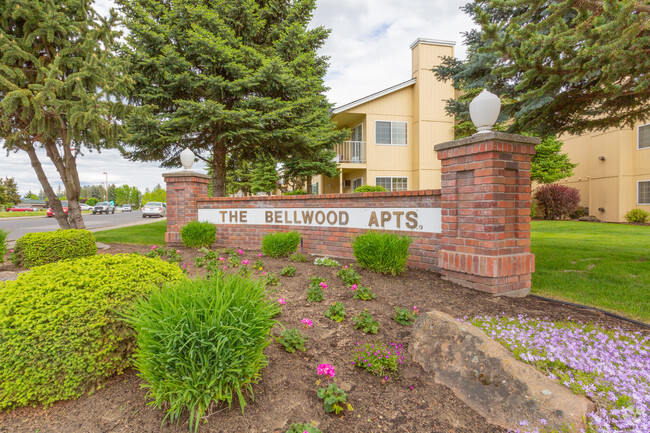 Building Photo - Bellwood Park Apartments