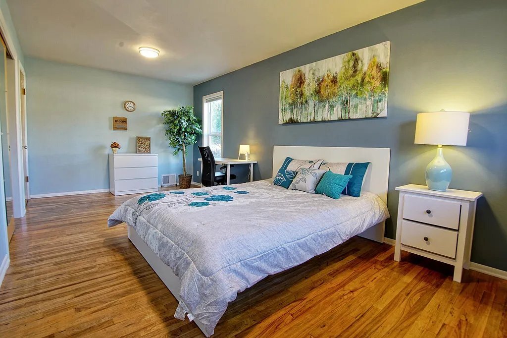 Photo - 6556 Cleopatra Pl NW (Seattle, WA)