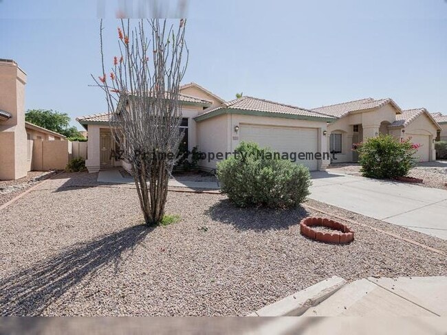 Building Photo - 601 S Silverbrush Dr