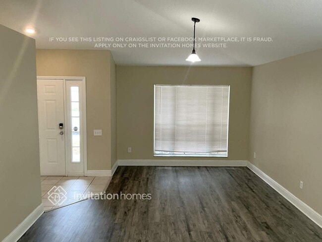 Building Photo - 10207 Hunters Haven Blvd