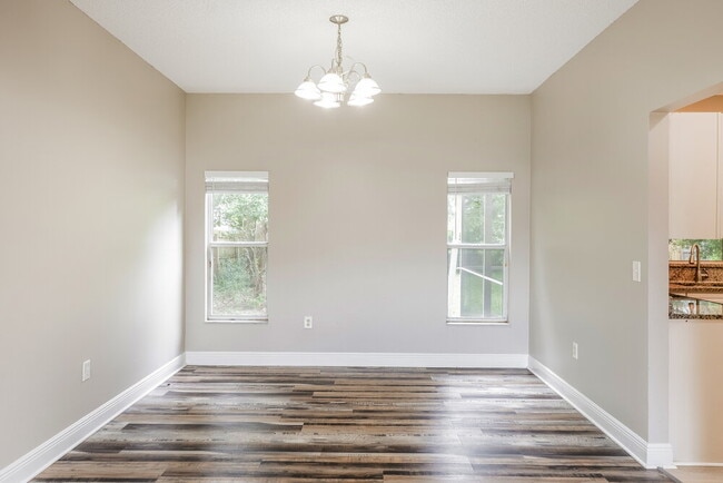 Building Photo - 1236 Foxforrest Cir