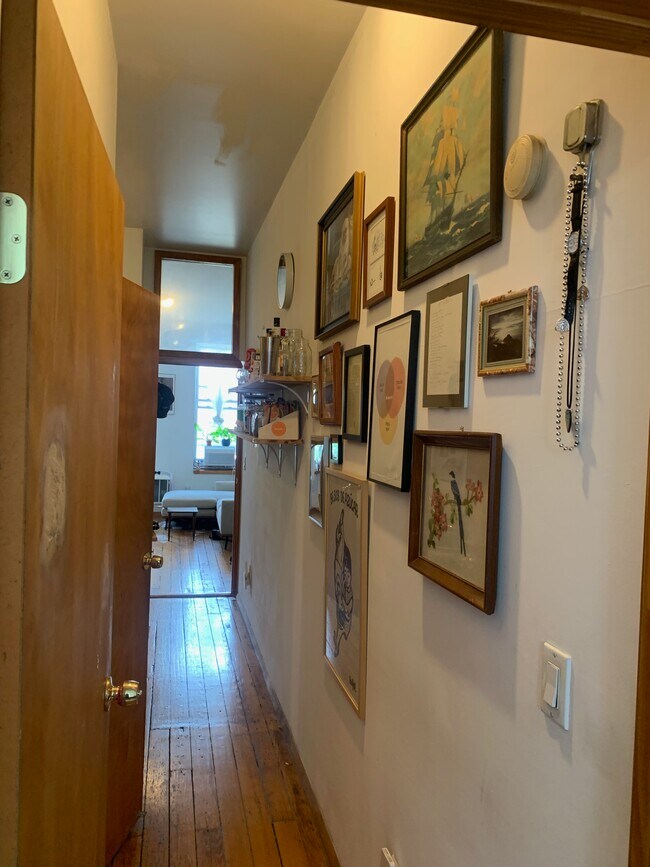 Foto del edificio - 802 Grand St