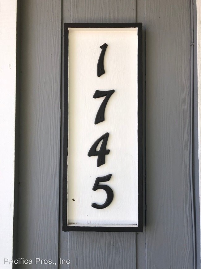 Foto del edificio - 2 br, 2 bath House - 1745 Avondale Ave.