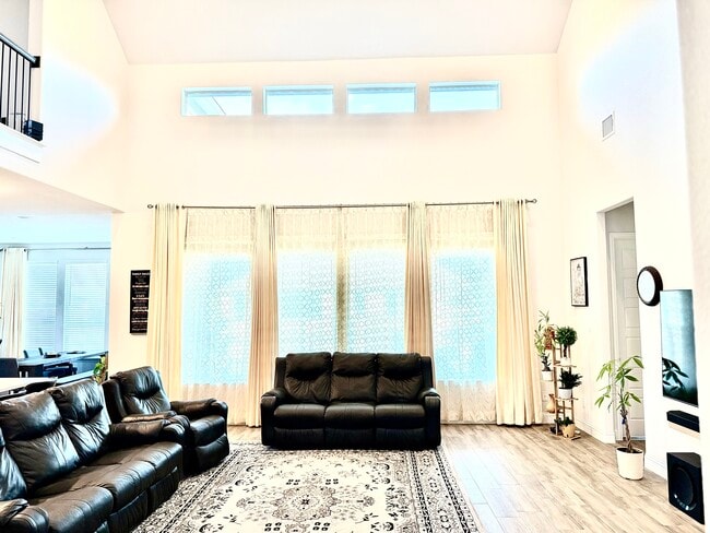 Foto del edificio - 2807 Tower Rd