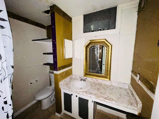 Foto del edificio - 3914 Crayrich Cir