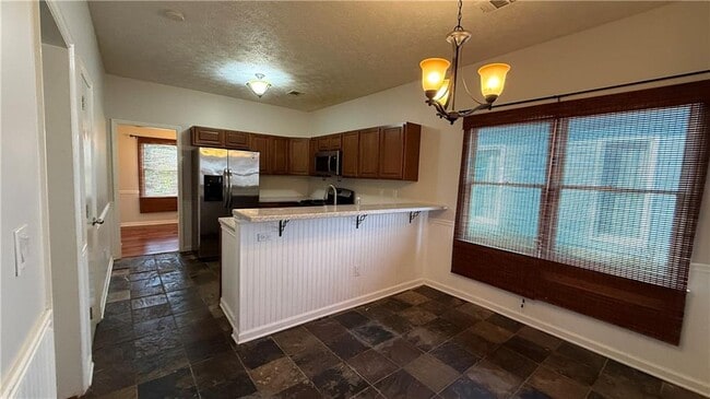 Building Photo - 1399 Sisters Ct