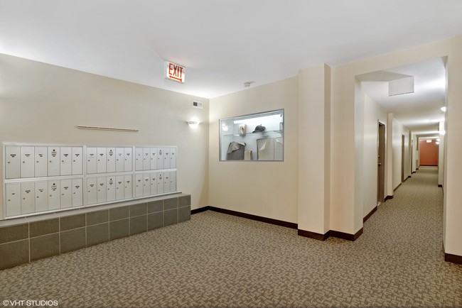 Foto del edificio - 3900 N Damen Ave