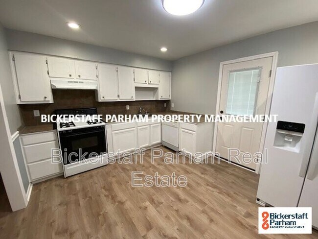 Foto del edificio - 1225 Apostle Dr