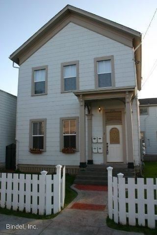 Primary Photo - 724 B St