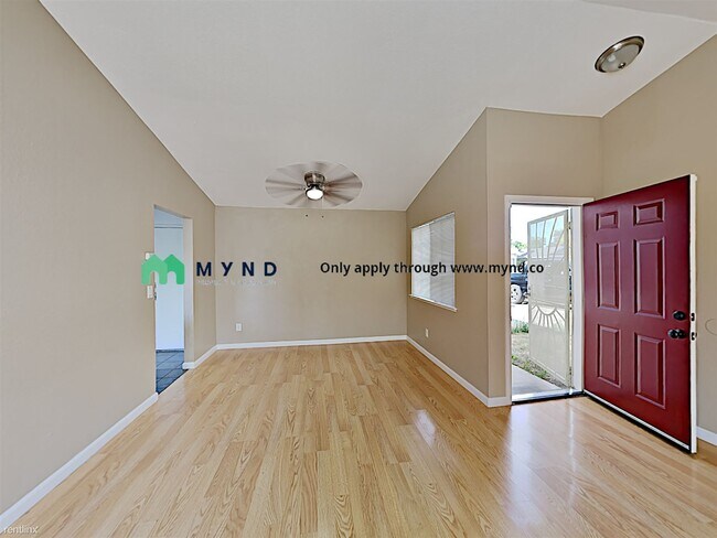 Building Photo - 3 br, 2 bath Apartment - 3602 Binghamton Dr