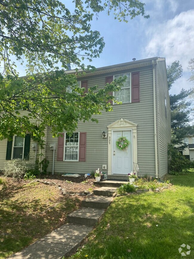 Building Photo - 327 Georgetowne Ct