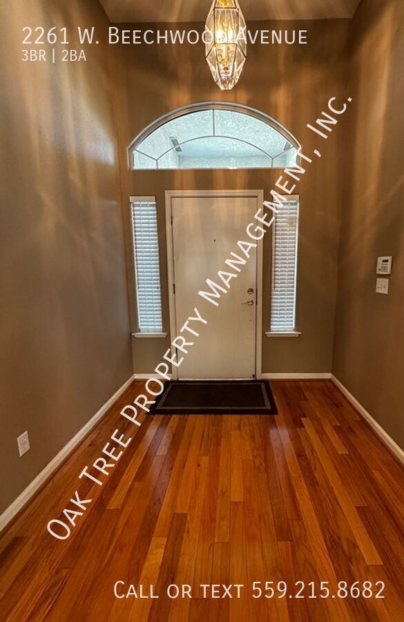 Building Photo - 2261 W Beechwood Ave