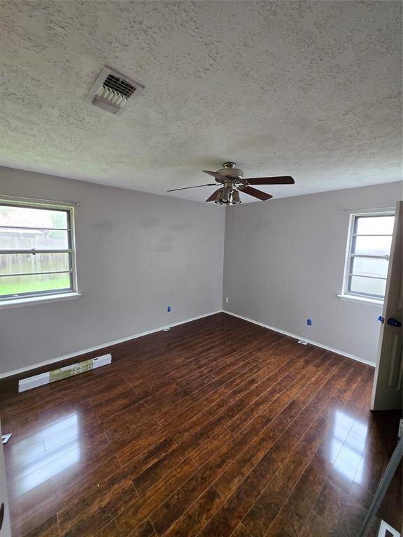 Foto del edificio - 2609 Live Oak St