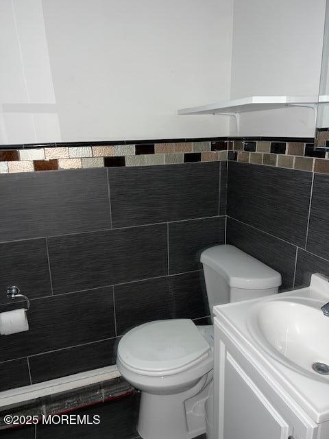 Foto del edificio - 317 Roosevelt Ave