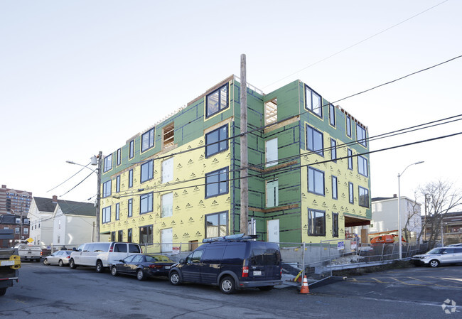 Building Photo - Parris Terraces