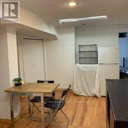 Photo du bâtiment - 37 Middleton Ct