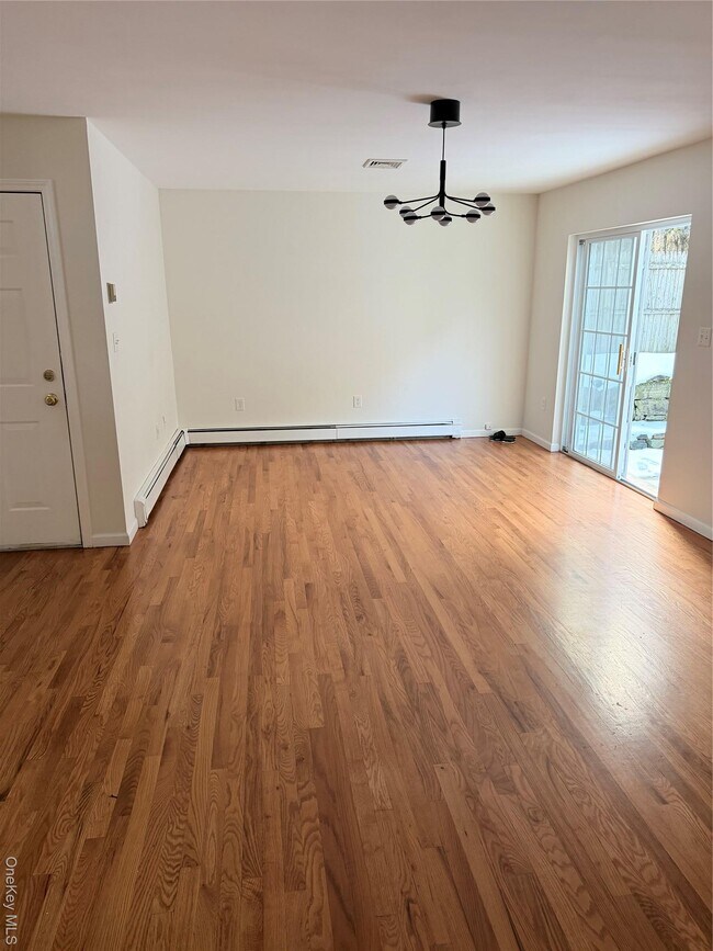 Foto del edificio - 219 Mary Lou Ave