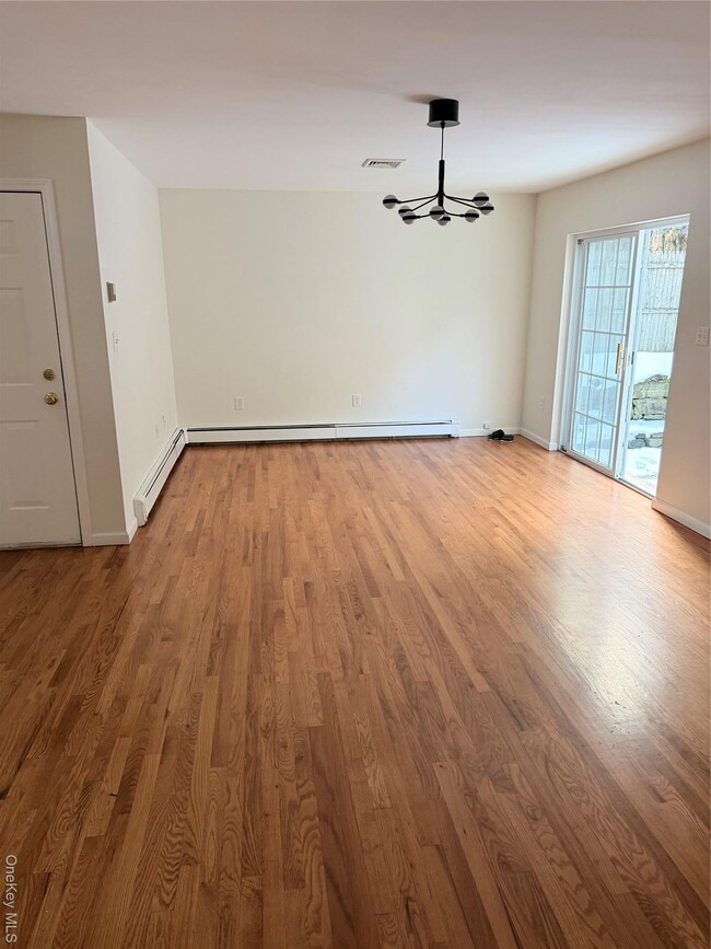 Building Photo - 219 Mary Lou Ave