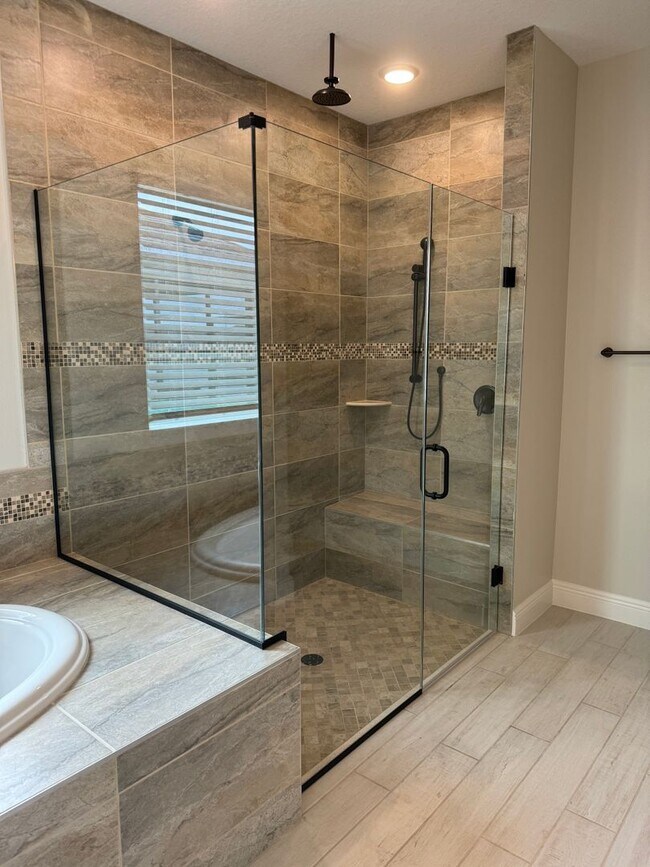 Foto del edificio - NEW MODEL HOME. 4 bedrooms, 3 bath, 3 car ...
