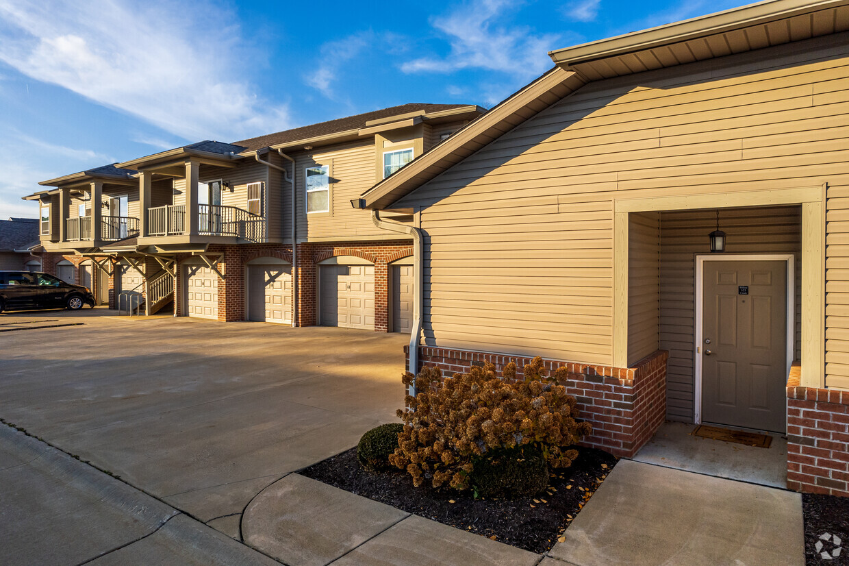 Foto del edificio - Willow Creek Luxury Apartments