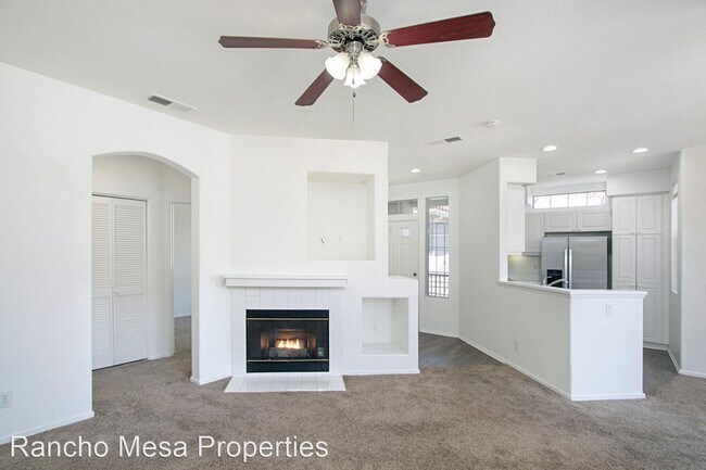 Building Photo - 10762 Sabre Hill Dr