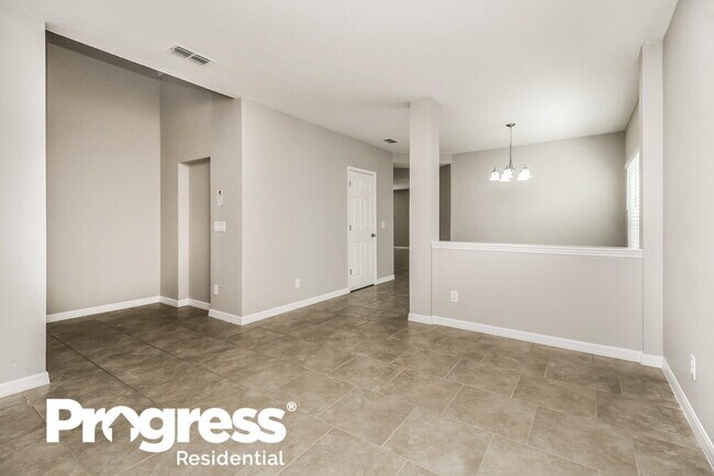 Building Photo - 34107 Alameda Dr
