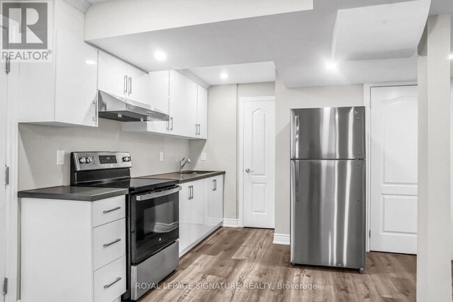 Building Photo - 1466 Kovachik Blvd