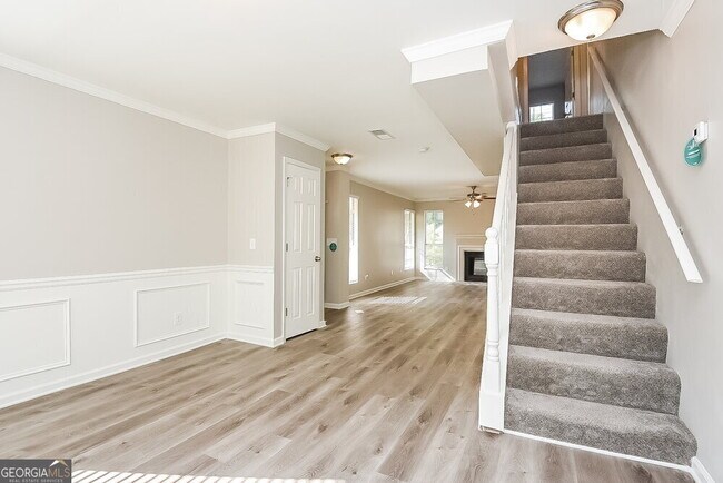Foto del edificio - 860 Hampton Hill Ct