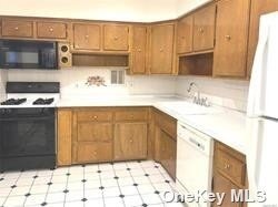Foto principal - 144-60 Roosevelt Ave